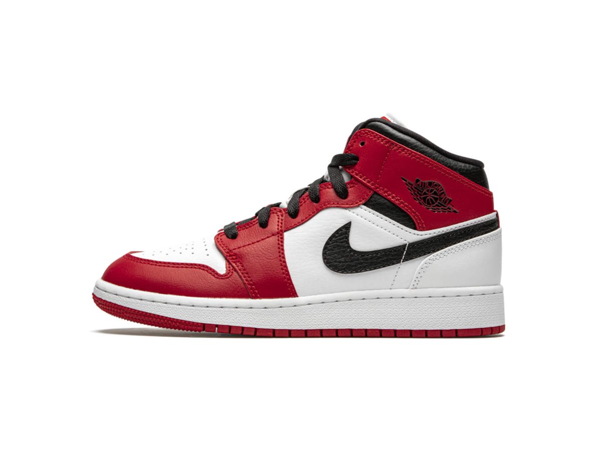 jordan 1s chicago 2020