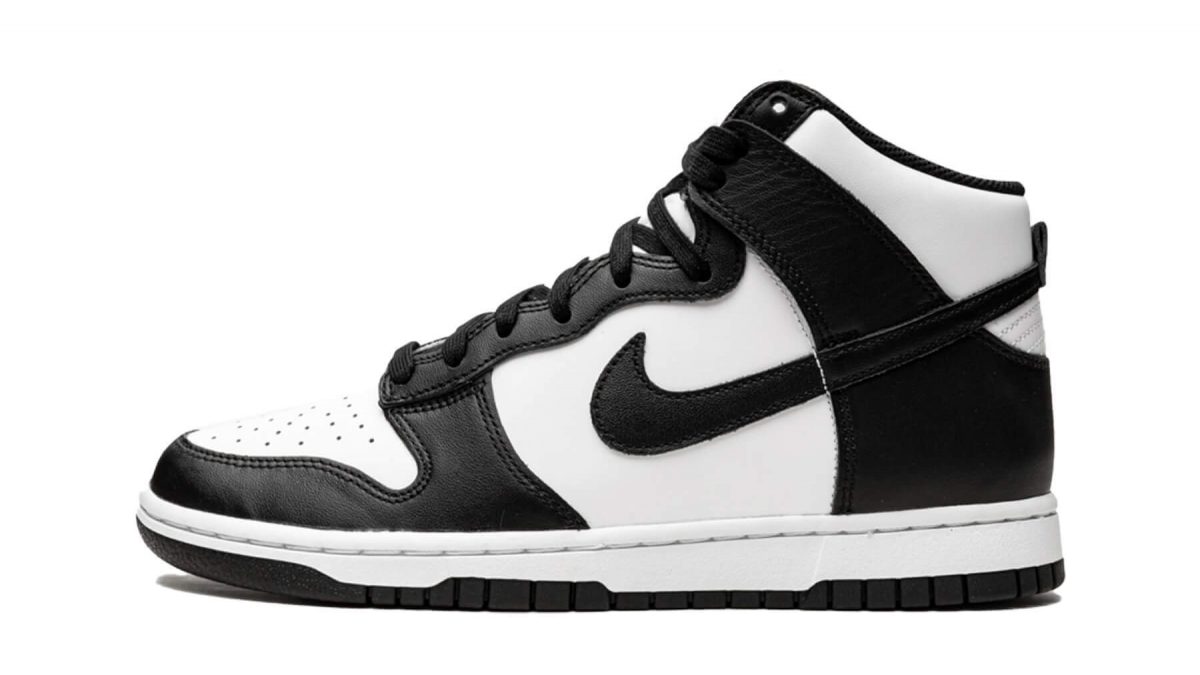 black white dunks