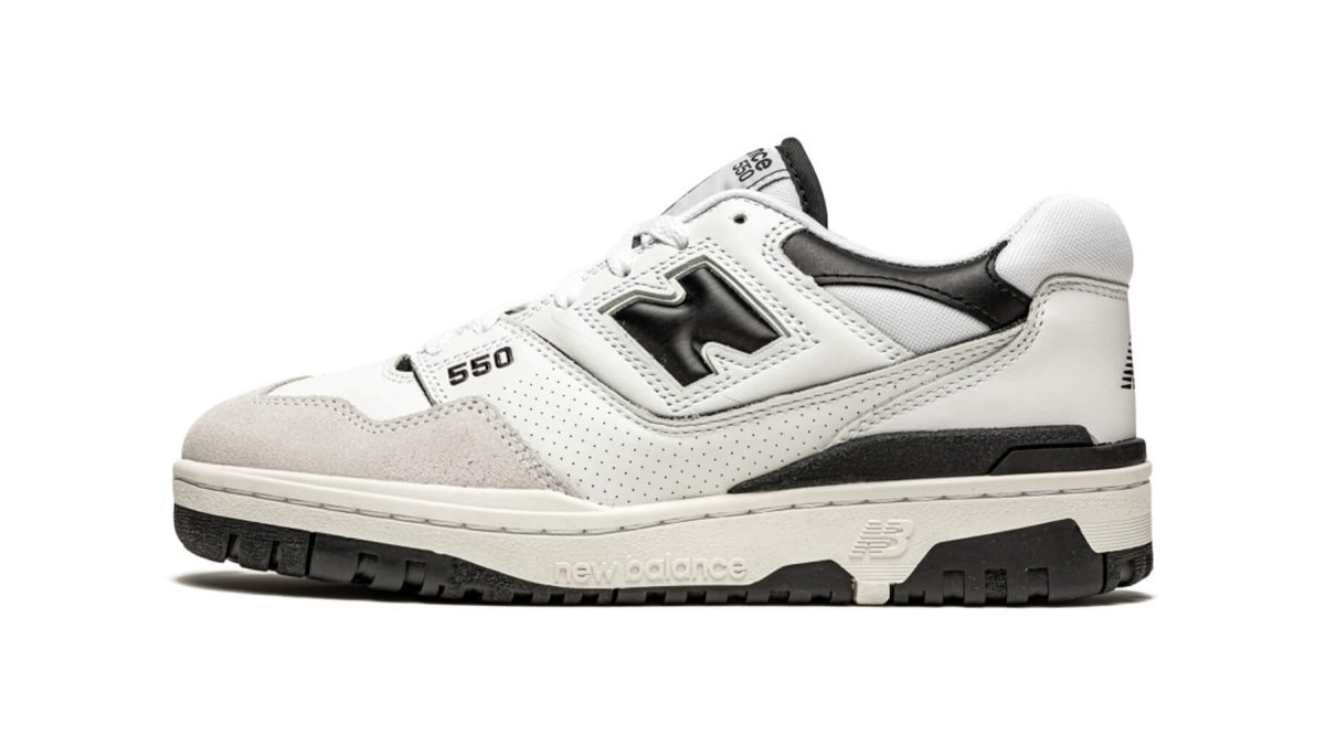 New Balance 550 Sea Salt Black - 100% Authentiek