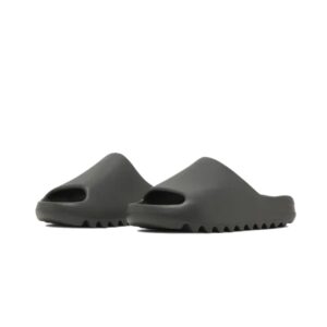 Yeezy Slide Dark Onyx_3